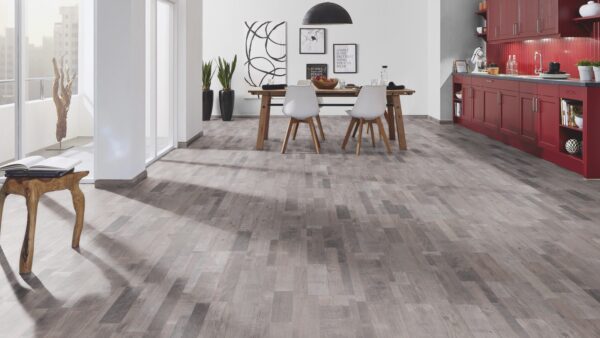 ΔΑΠΕΔΟ LAMINATE CASTELLO 8mm K040 SILVERSIDE DRIFTWOOD NewPlan - Image 3